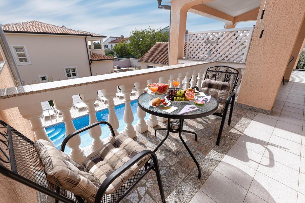 Haus Delphin Διαμέρισμα Πόρετς Εξωτερικό φωτογραφία