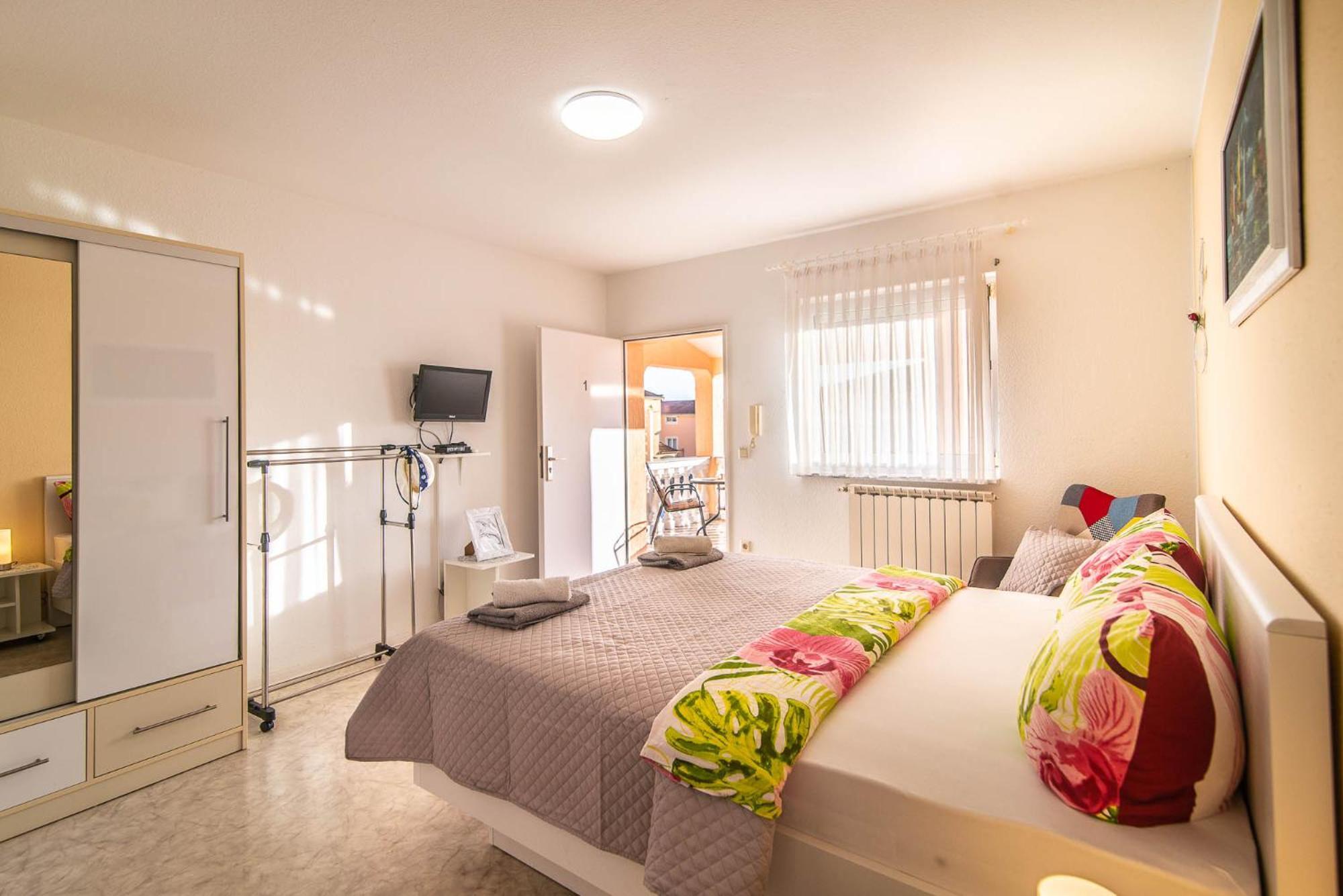 Haus Delphin Διαμέρισμα Πόρετς Εξωτερικό φωτογραφία